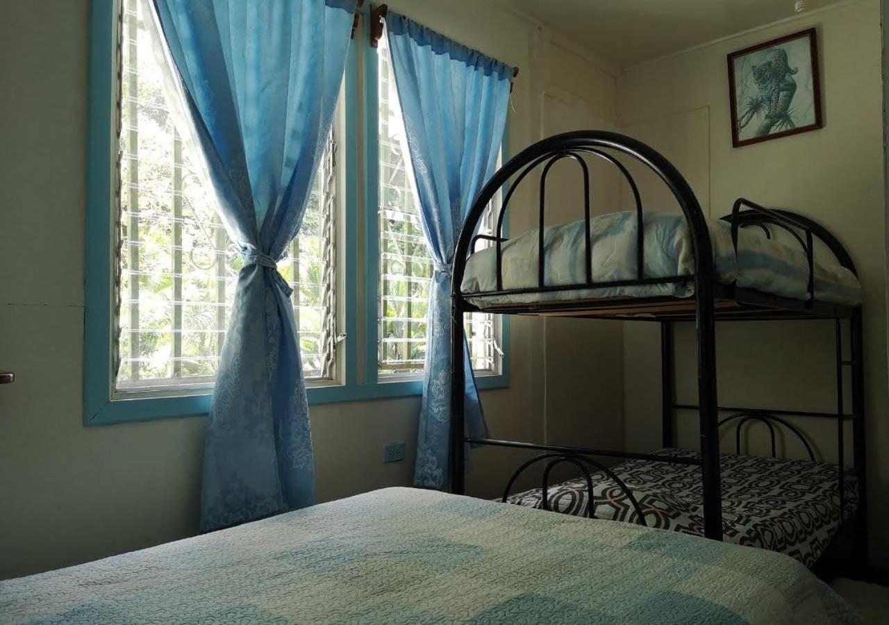 Golfito Maison D'Hotes Bagian luar foto